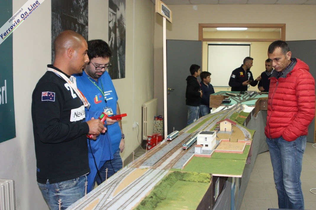 Precedenza nella stazione di Castiglione Cosentino.