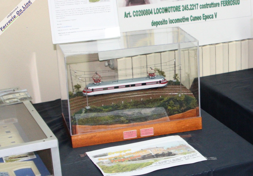 Interessantissima riproduzione del pendolino prototipo ETR.Y0160 a cura di Luca Berardocco del GFT.