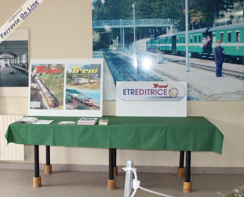 Lo spazio dedicato alla cooperativa ETR - Editrice Trasporti su Rotaie, quando ormai del materiale destinato ai visitatori non ne è più rimasta alcuna traccia.